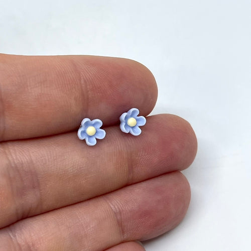 Forget-Me-Not Studs in Baby Blue (Surgical Steel)