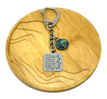 Load image into Gallery viewer, Graduation Key Clip