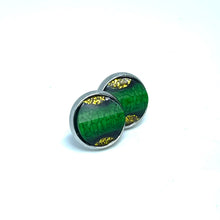 Load image into Gallery viewer, 12mm Shamrock Shimmer Studs