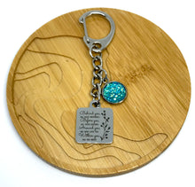 Load image into Gallery viewer, Graduation Key Clip