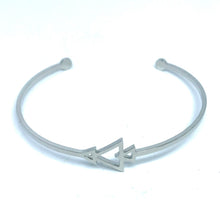Load image into Gallery viewer, Christmas Tree Cuff Bracelet (Stainless Steel)