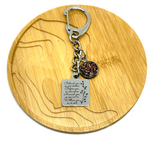 Load image into Gallery viewer, Graduation Key Clip