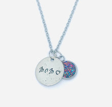 Load image into Gallery viewer, “Mom ❤️“ Necklace (Stainless Steel)