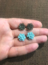 Load image into Gallery viewer, 13mm Succulent Studs