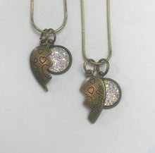 Load image into Gallery viewer, Shared Heart Mother-Daughter Necklace Set (Antique Bronze)