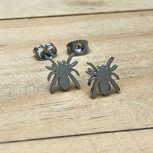 Load image into Gallery viewer, Silver Tarantula Studs (Stainless Steel)