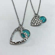 Load image into Gallery viewer, “One Love, One Heart” Mother-Daughter Necklace Set (Stainless Steel)