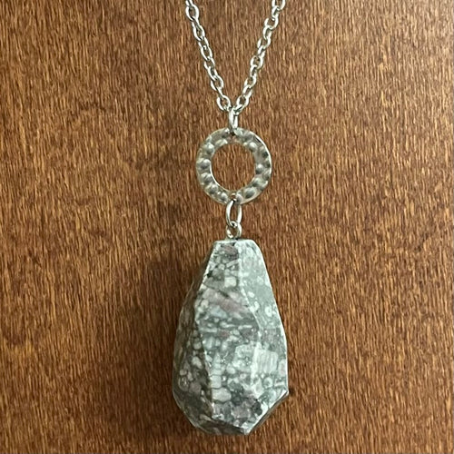 Cherry Jasper Kyra Necklace (Stainless Steel)