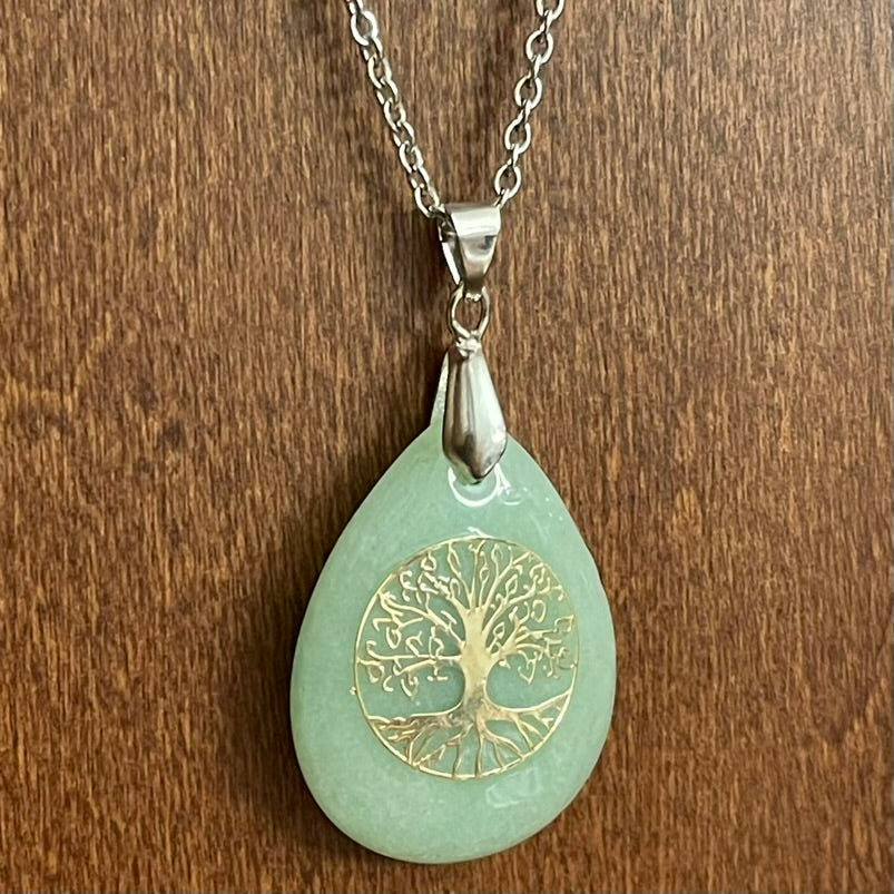 Green Aventurine Tree of Life Necklace (Stainless Steel)