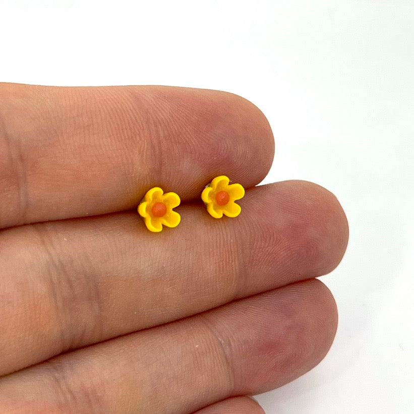 Forget-Me-Not Studs in Sunshine Yellow (Surgical Steel)