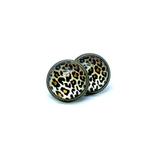 Load image into Gallery viewer, 12mm Golden Leopard Studs