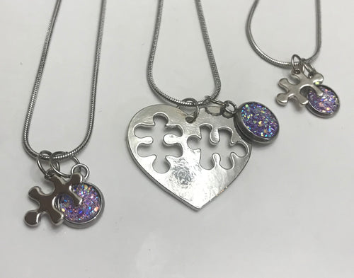 “Pieces of my Heart” Mother-Daughter Necklace Set (Stainless Steel)