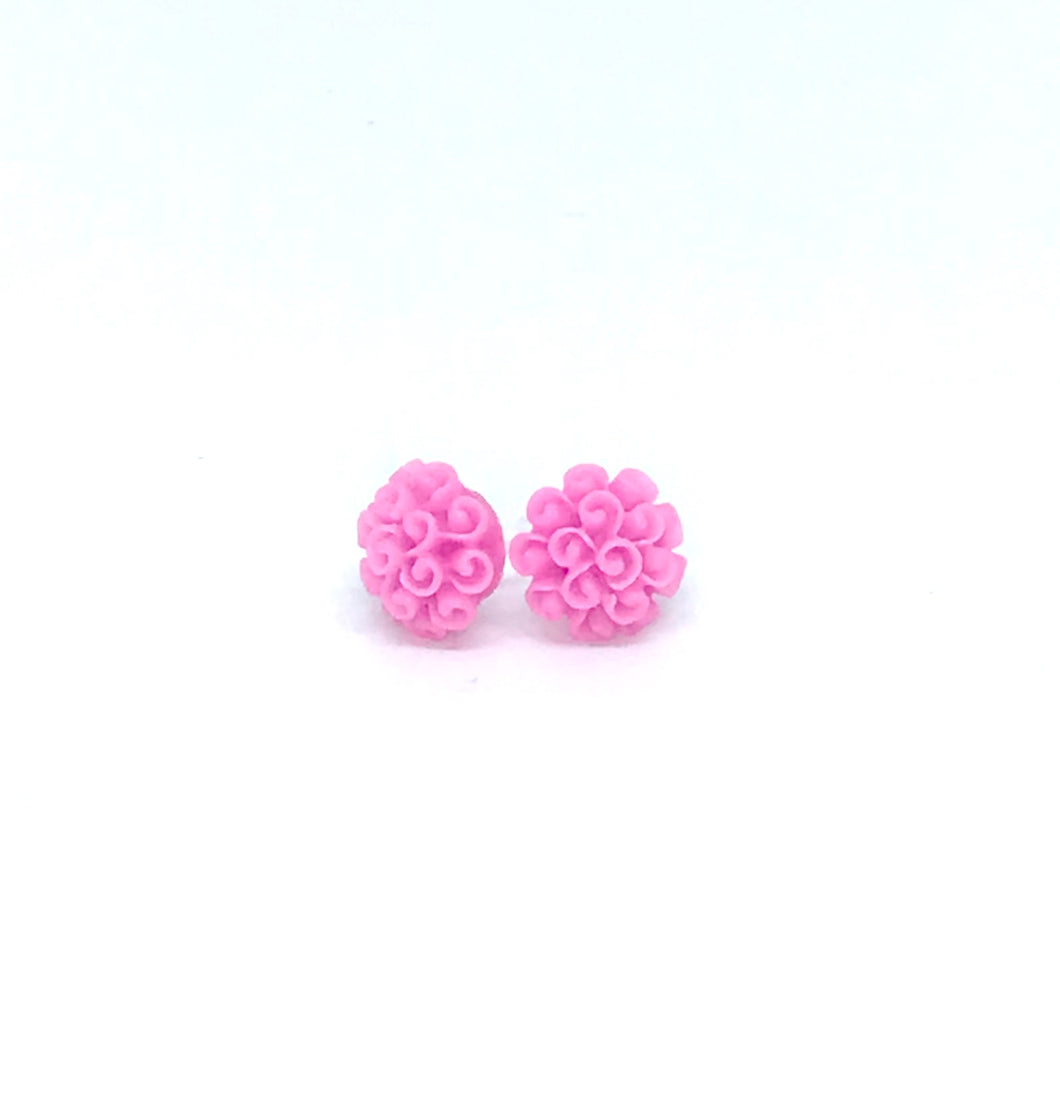 Floral Bouquet Studs in Mulberry (No Metal)