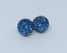 Load image into Gallery viewer, 12mm Orchid Druzy Studs