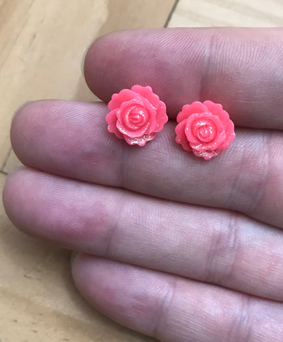 Shimmering Rose Studs in Vivid Pink (No Metal)
