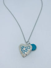 Load image into Gallery viewer, Druzy Diffuser Heart Necklace (Stainless Steel)