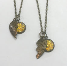 Load image into Gallery viewer, Shared Heart Mother-Daughter Necklace Set (Antique Bronze)