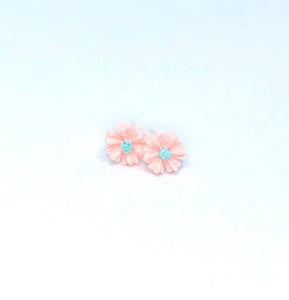 Chrysanthemum Studs in Cotton Candy (No Metal)