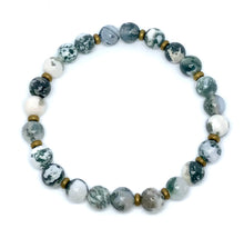 Load image into Gallery viewer, 8mm Green &amp; White Agate Bracelet