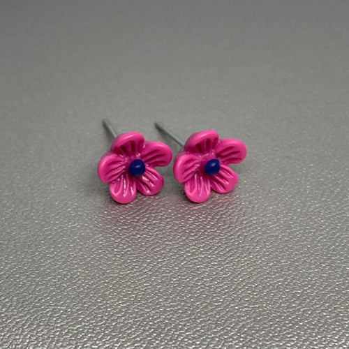Dusty Fuchsia Wild Flower Studs