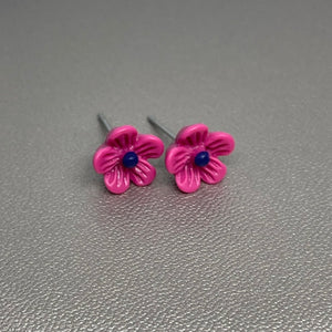 Dusty Fuchsia Wild Flower Studs